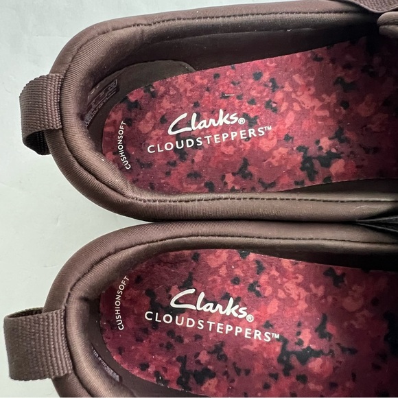 Clarks Cloudsteppers Women’s Slip On Shoes Sz 8 Color Brown Cushion soft - Picture 8 of 13